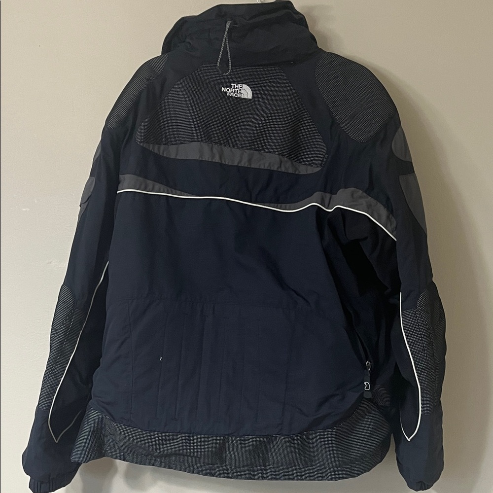 The North Face Black and Gray Jacket - Picture 5 of 5